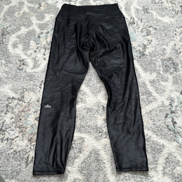 Alo Black Leggings - Picture 7 of 9